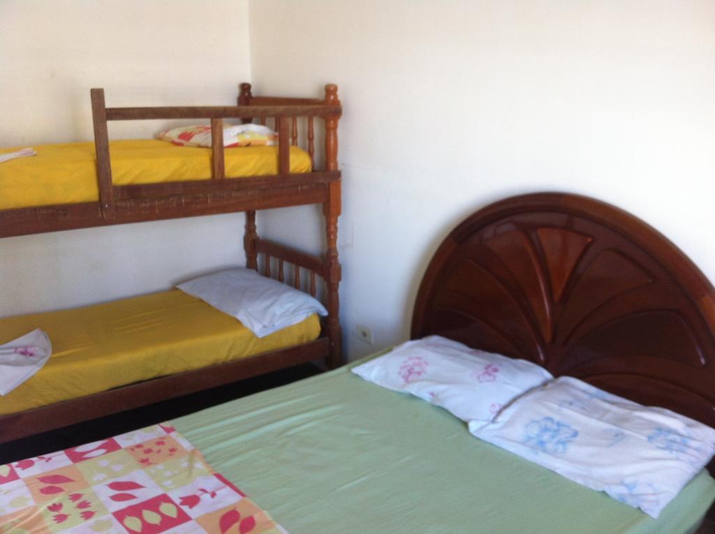 Hotel Veleiro Peruibe Bilik gambar